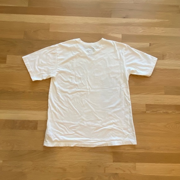 Disney Beauty And The Beast White Short Sleeve Tee Shirt w Red Roses / Size M - Picture 5 of 8